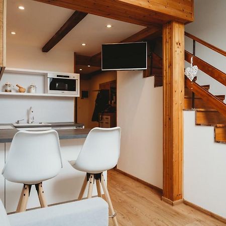 Center City Charming Loft Apartment Košice Buitenkant foto
