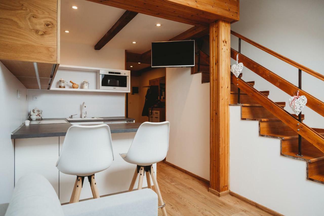 Center City Charming Loft Apartment Košice Buitenkant foto